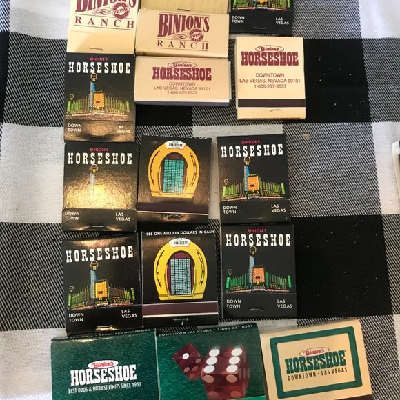 30 Vtg Downtown Fremont Las Vegas Casino Matchbooks Horseshoe Golden Nugget etc - Picture 2 of 8